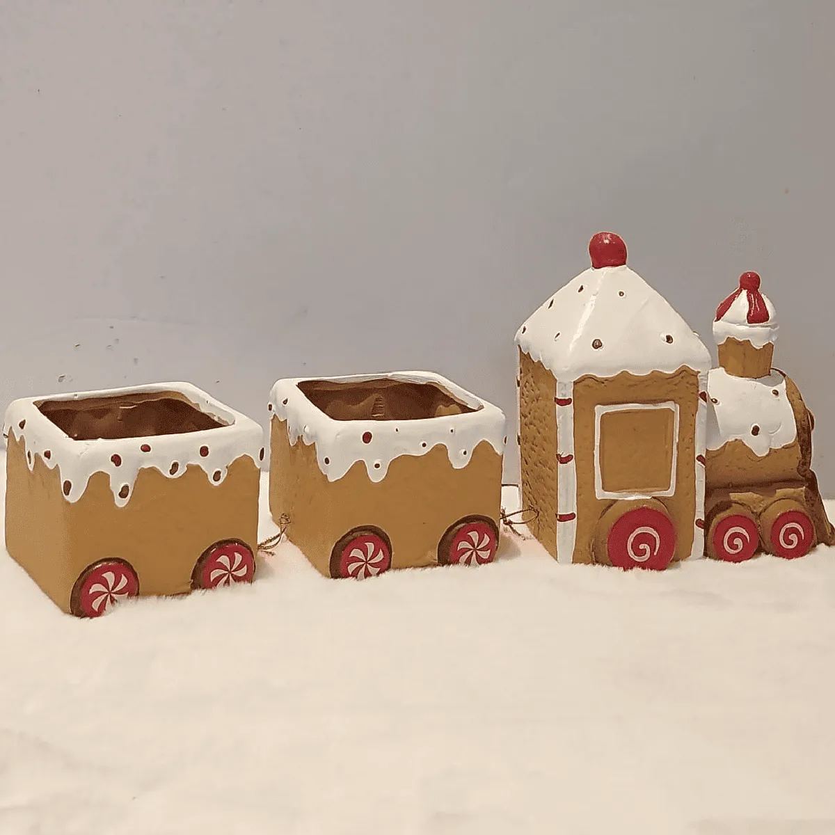 Adorable gingerbread train planter set