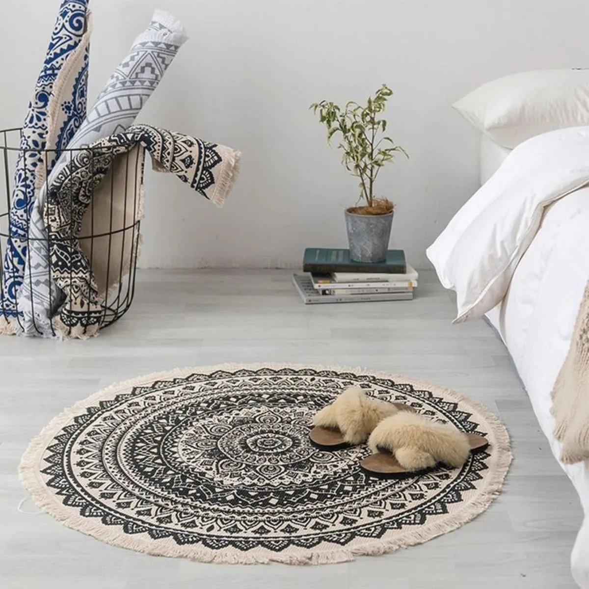 Cotton Linen Floor Mat (image 2 of 2)