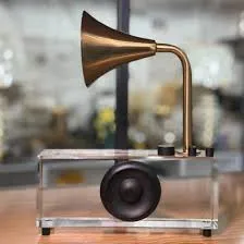 Crystal player radio (image 2 of 2)