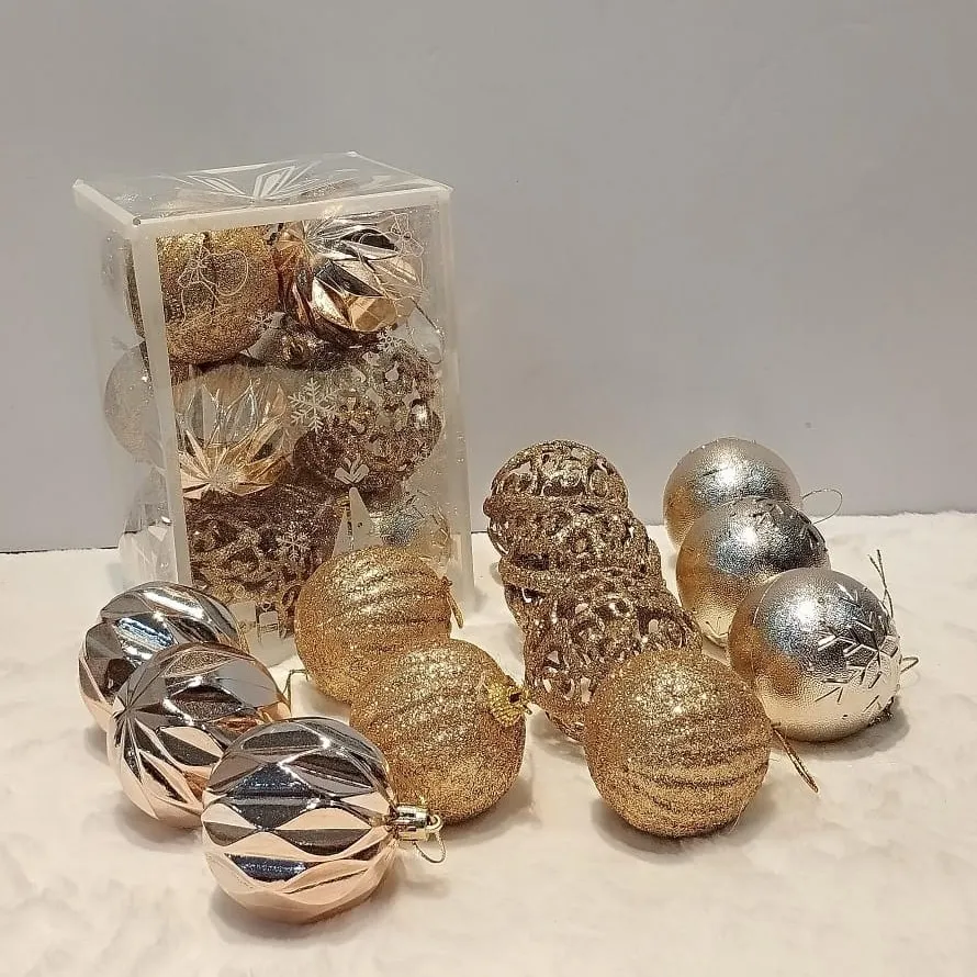 Elegant Gold and Silver Ornament Set