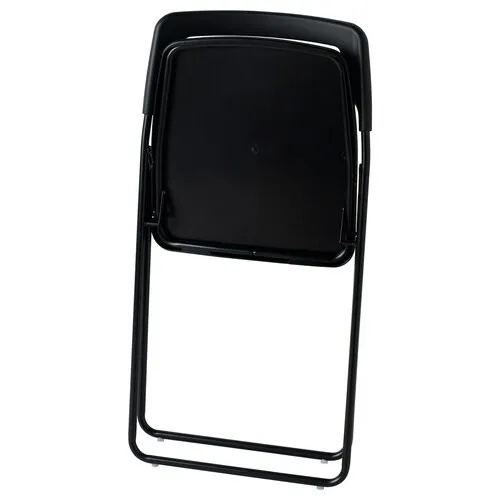 Folding chair, black (image 2 of 4)