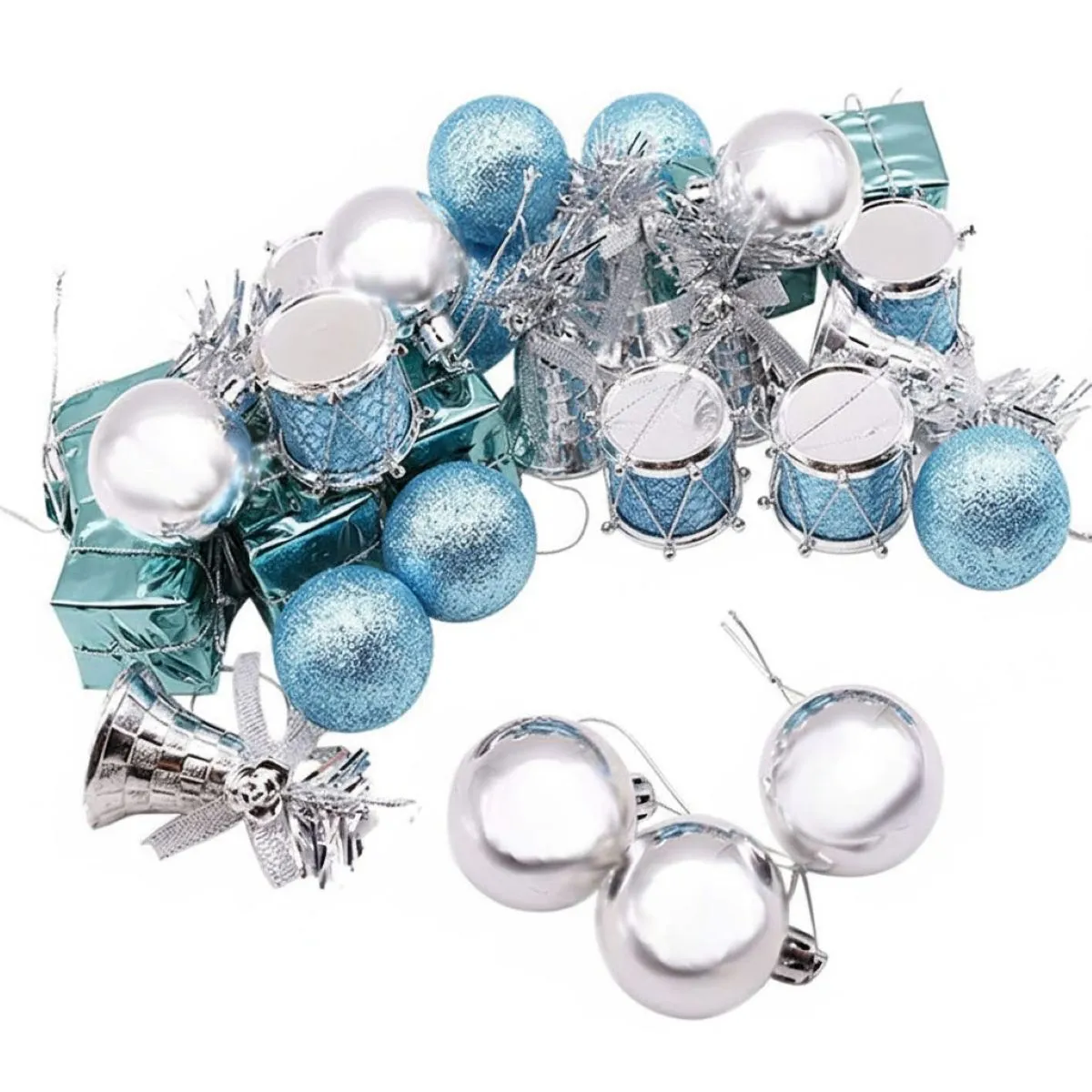 Frozen Glitz Holiday Ornament Kit (image 2 of 2)
