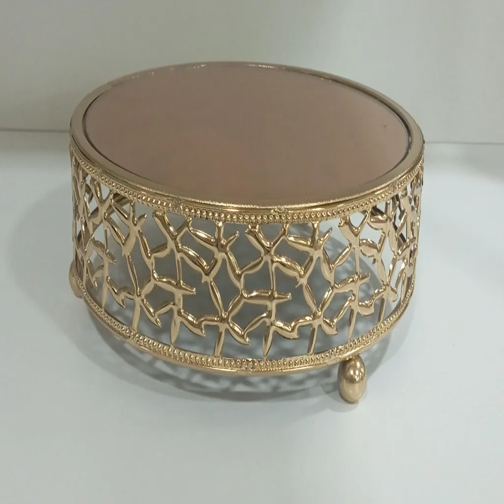 Gold Filigree Mirrored Vanity Tray (image 2 of 2)