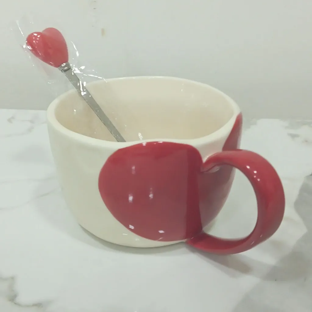Heart Accent Ceramic Mug with Matching Heart Spoon (image 2 of 3)