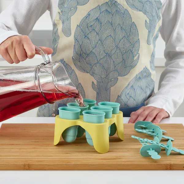 Ice lolly maker (image 2 of 3)