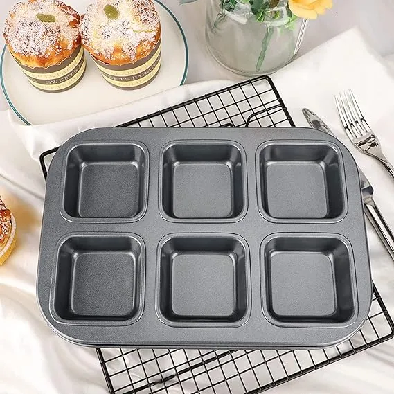 Non Stick Brownie Tray (image 3 of 3)