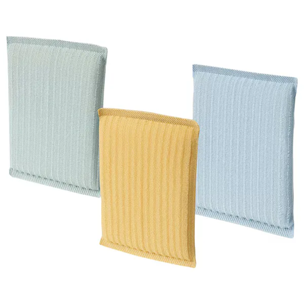 Scrubbing pad