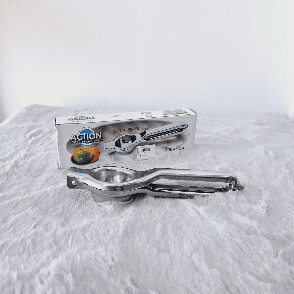 Stainless steel lemon squeezer