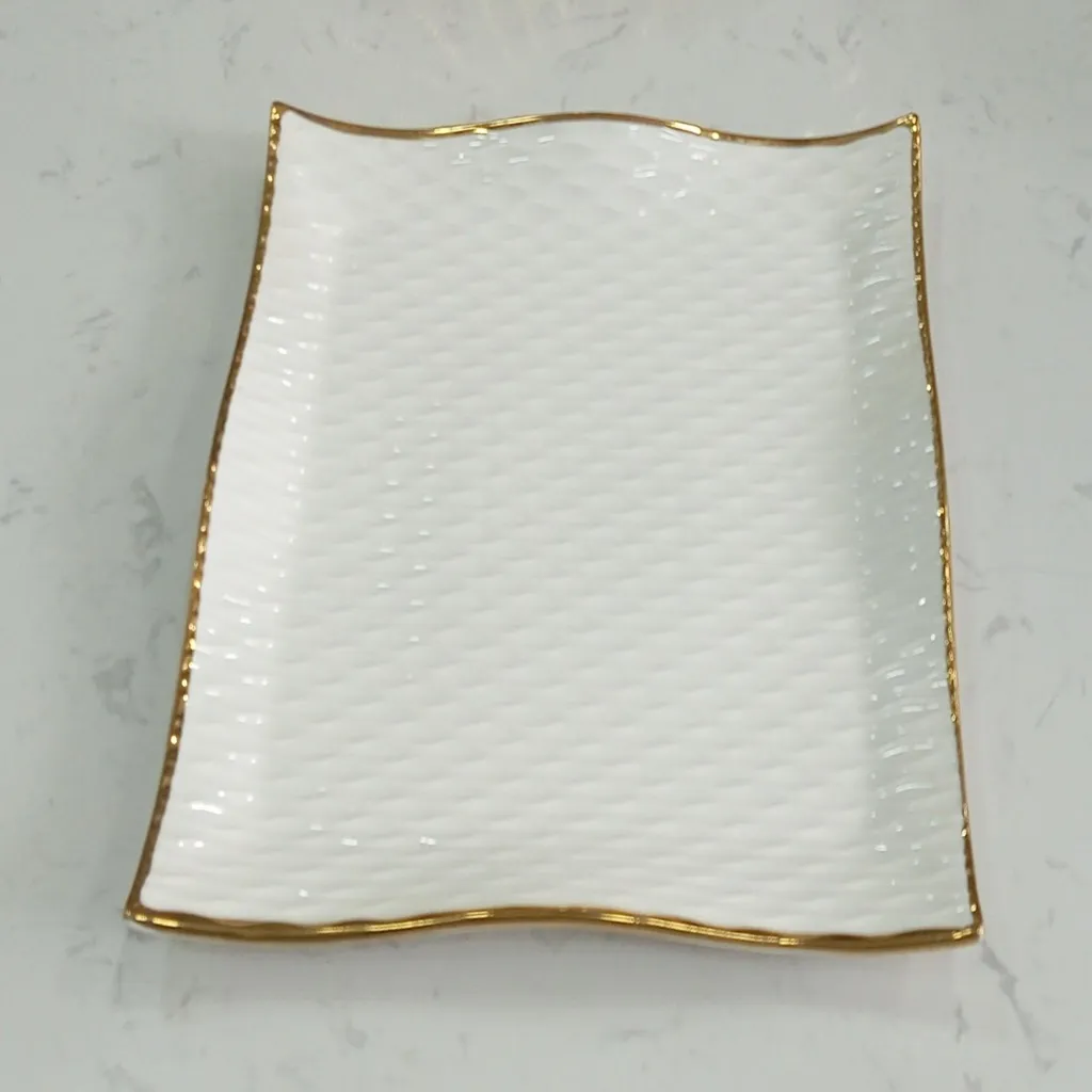 Textured Square Ceramic Serving Dish with Gold Rim (image 2 of 3)